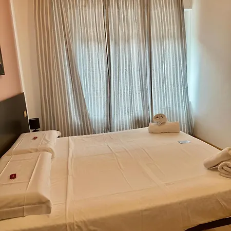 Affitta Camera شقة