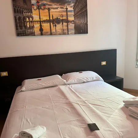 Affitta Camera Apartman Mestre